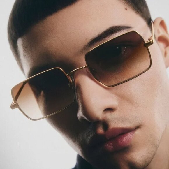New Quay TTYL Golden/Brown Square Frame Unisex Sunglasses main image 4